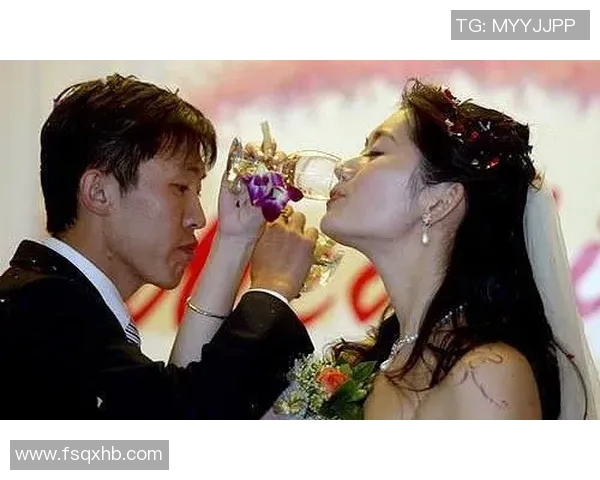 中国足球明星太太团的魅力与风采揭秘她们背后的故事与支持力量